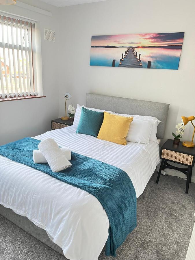 Hilltop Place Suites Near Doncaster Racecourse Exteriör bild