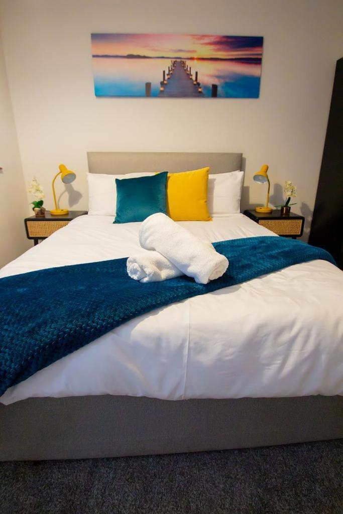 Hilltop Place Suites Near Doncaster Racecourse Exteriör bild